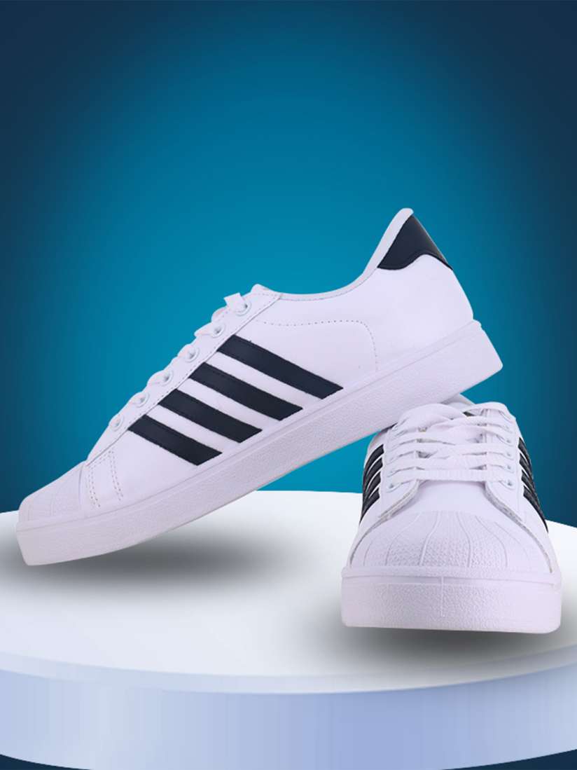 Sparx sm 323 sneakers 2025