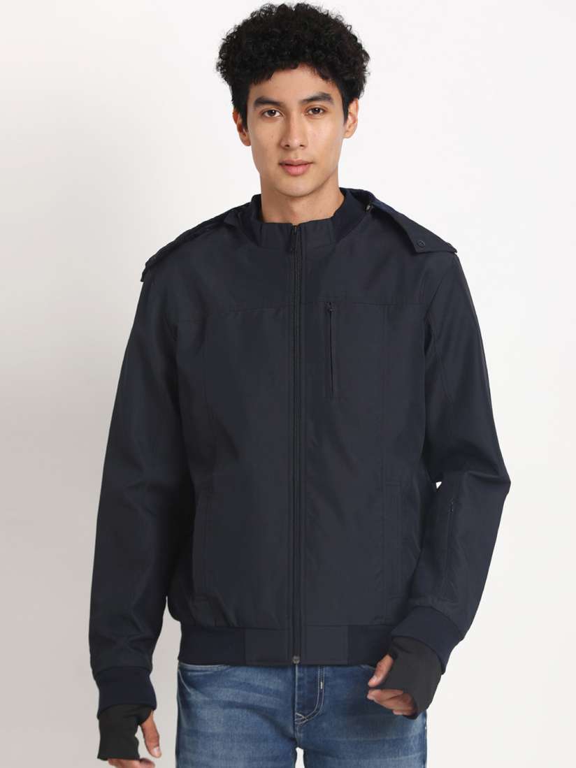Turtle windcheater top