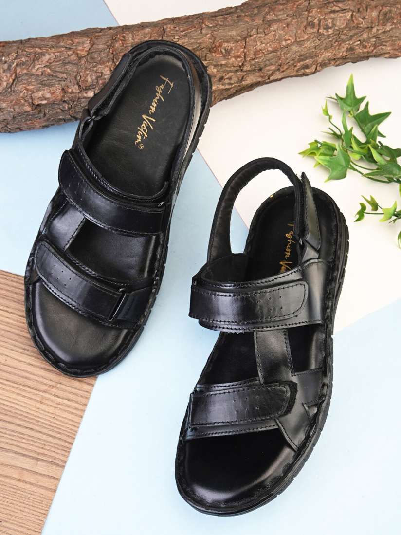 Fashion victim sandals sale