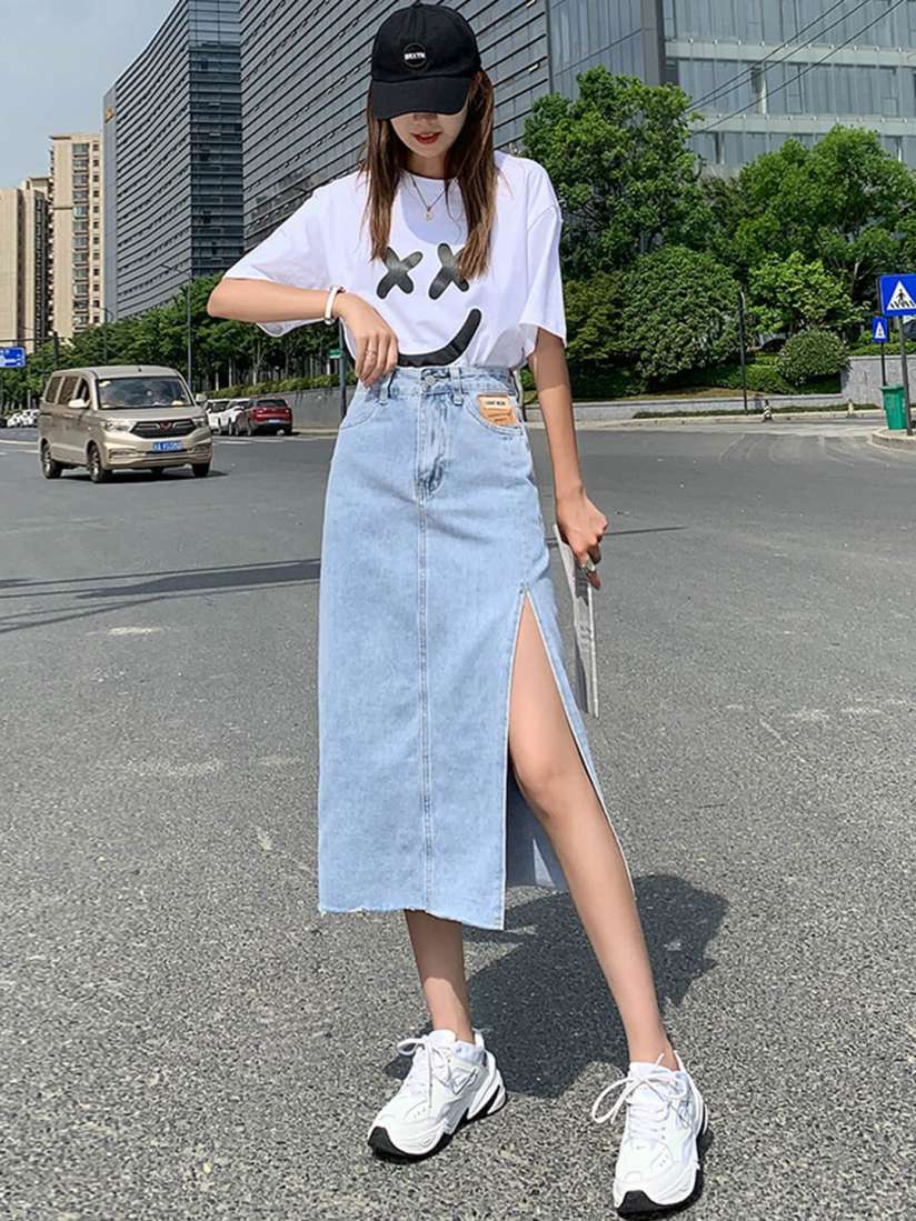 Denim skirt myntra top