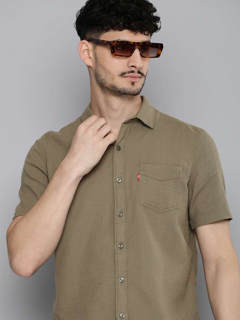 Buy Levis Pure Cotton Self Design Slim Fit Textured Casual Shirt Shirts for Men 26315762 Myntra