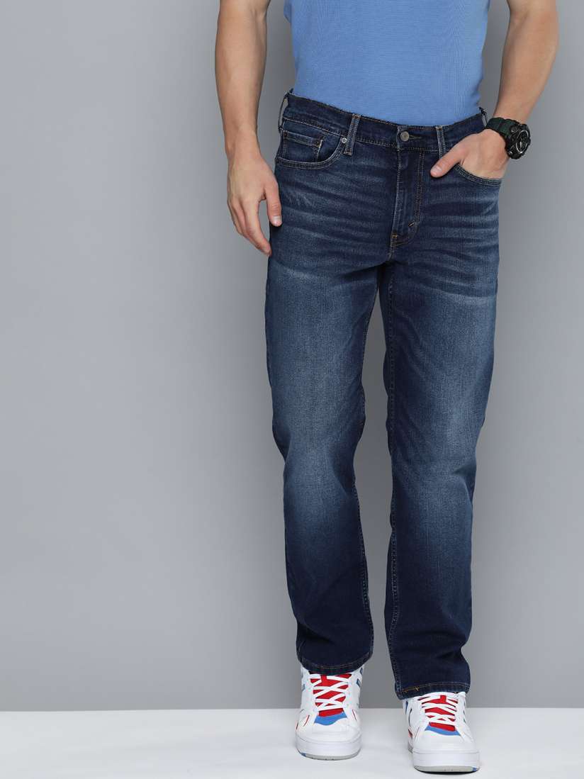 Levis athletic jeans 541 top
