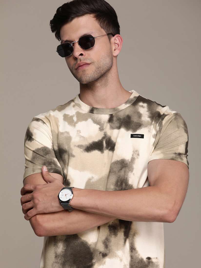 Calvin klein camouflage t shirt outlet