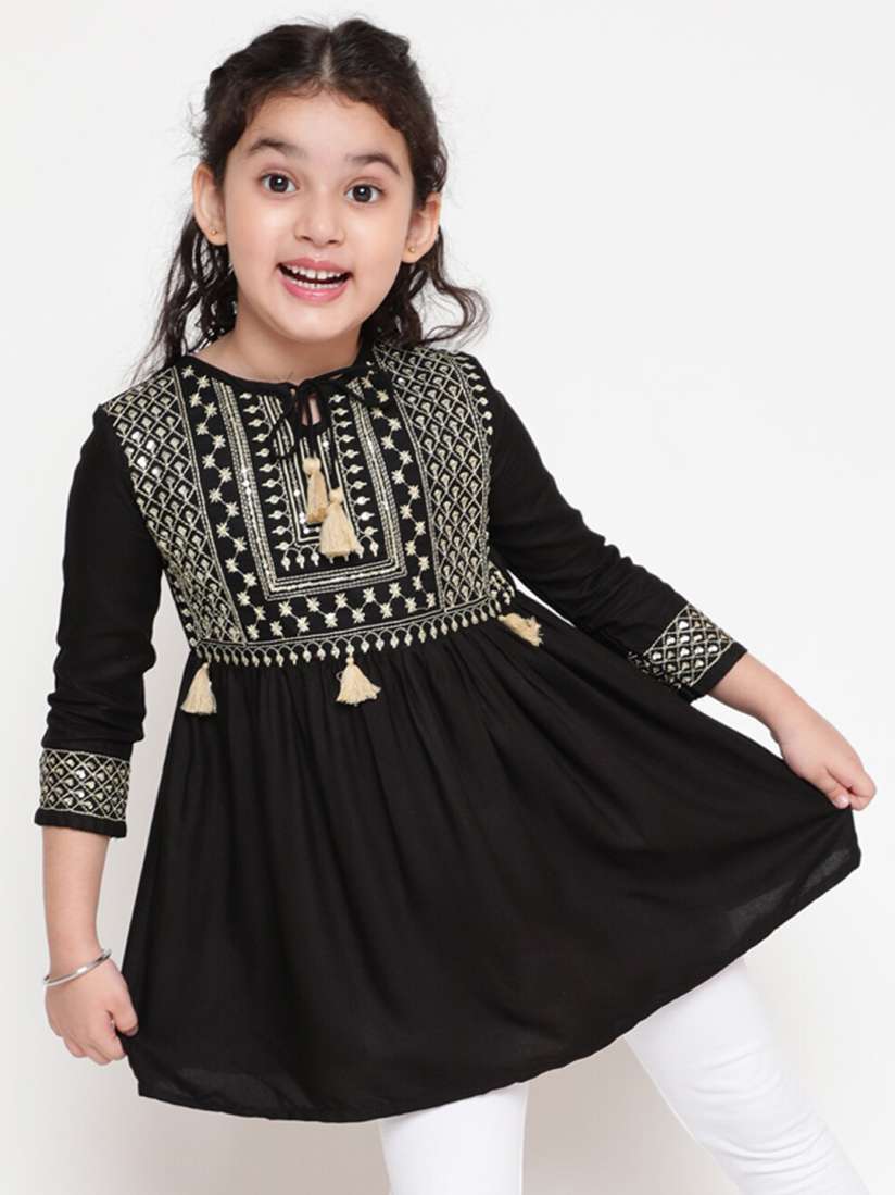 Myntra kurtis for girls online