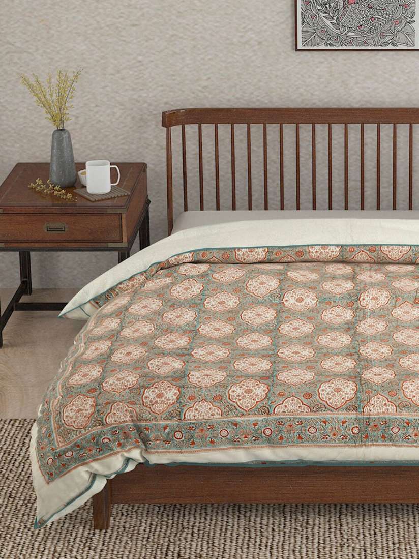 Fabindia blanket outlet
