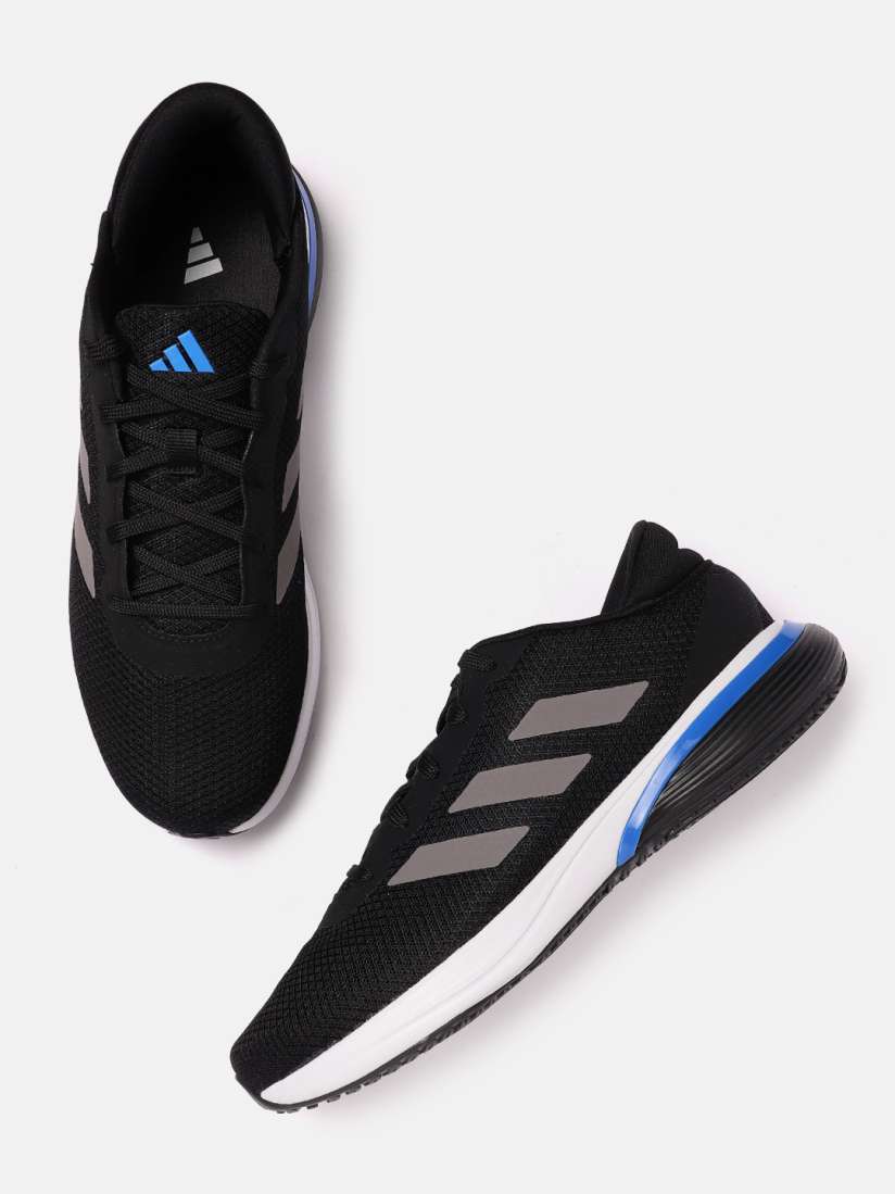 Adidas shoes online myntra 2025