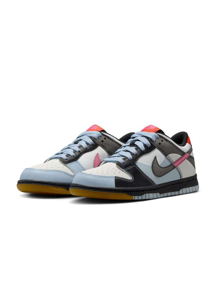 Buy Nike Kids Dunk Low SE Older Sneakers Casual Shoes for Unisex Kids 26529094 Myntra