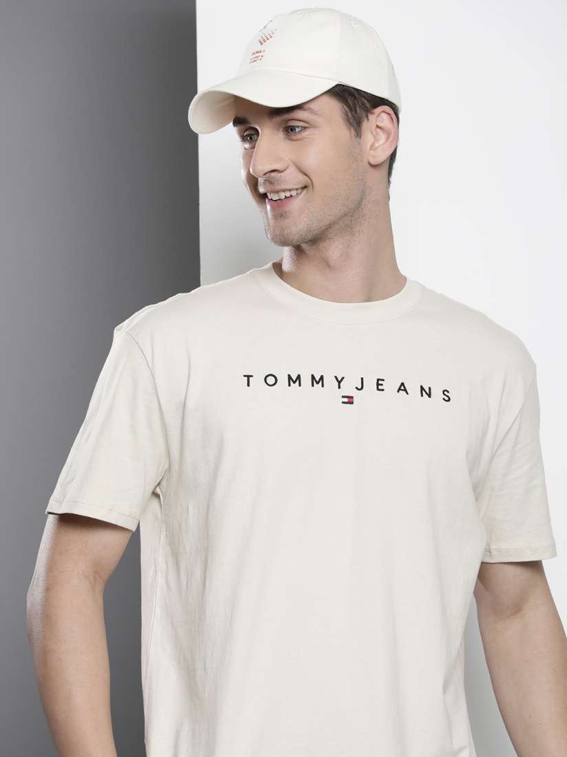 Tommy hilfiger t shirts myntra hot sale