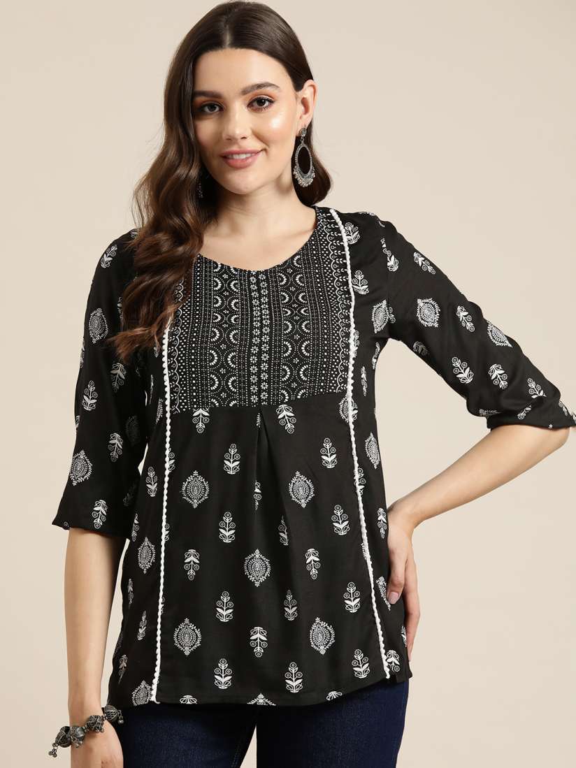 Buy HERE NOW Pom Pom Lace Insert Pleated Ethnic Motifs Printed Kurti Kurtis for Women 26616524 Myntra