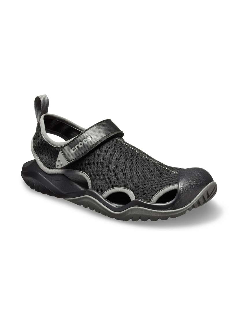 Crocs men myntra sales