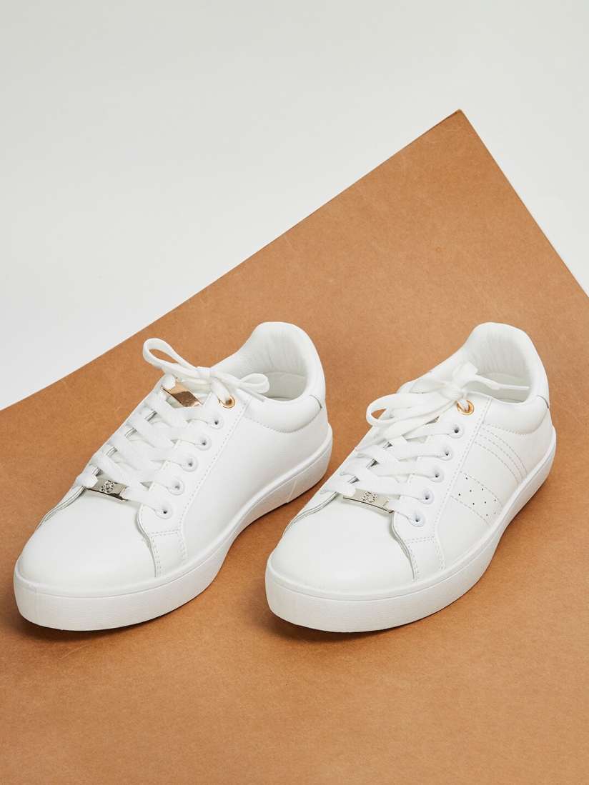 Ginger shoes myntra hot sale