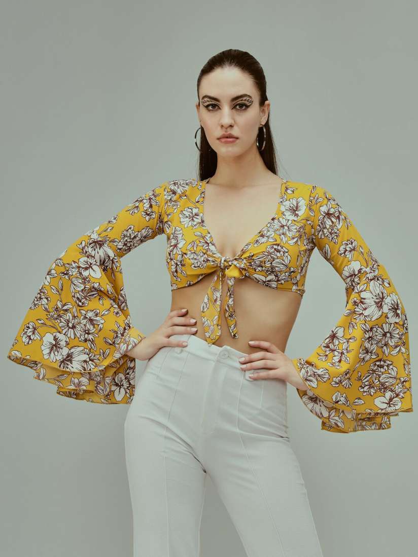 Crop top with flowy sleeves on sale
