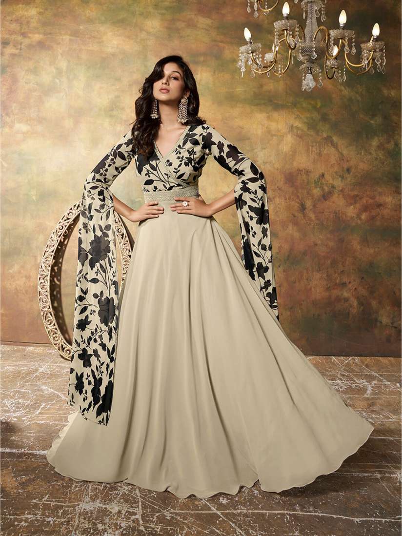 Myntra ethnic gowns store