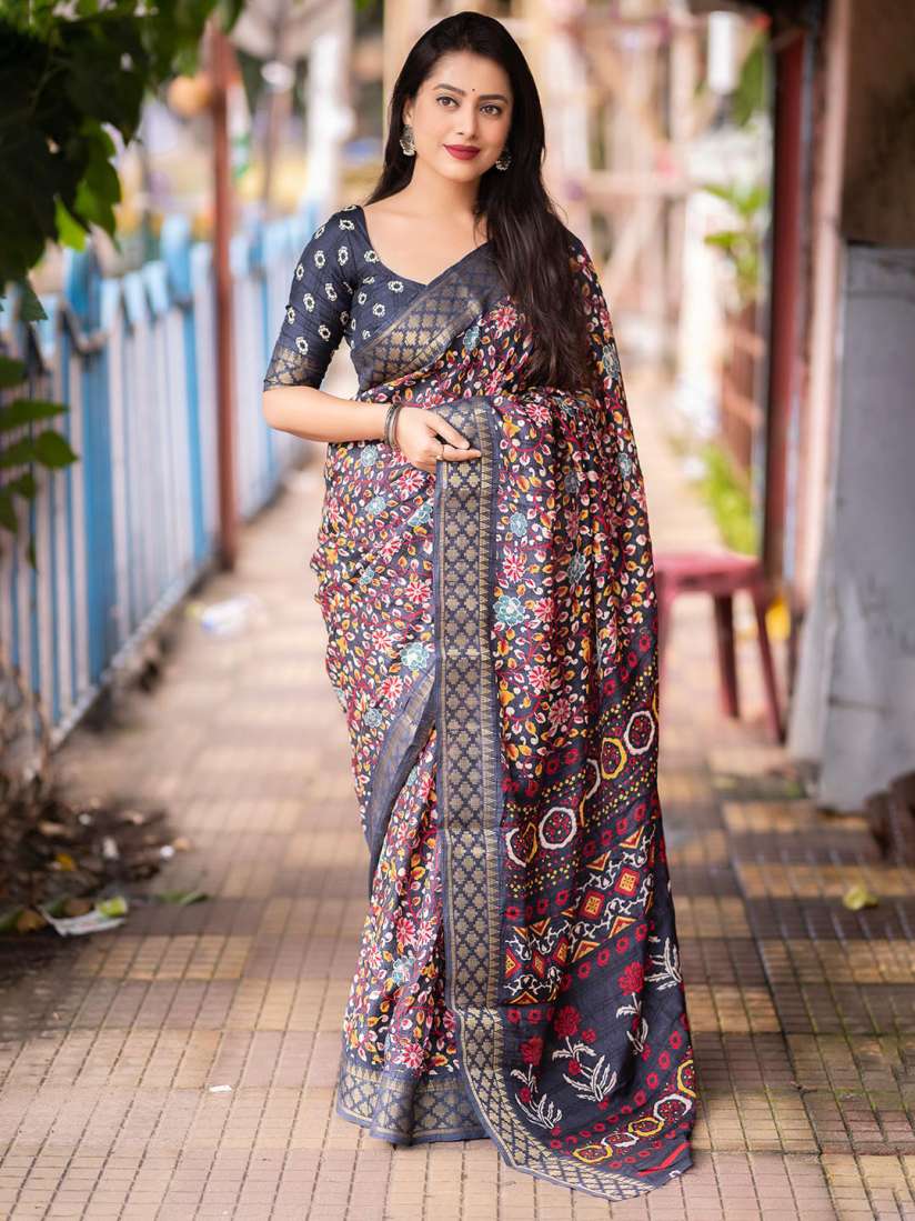 Buy Ekasya Floral Printed Kalamkari Saree Sarees for Women 26769372 Myntra