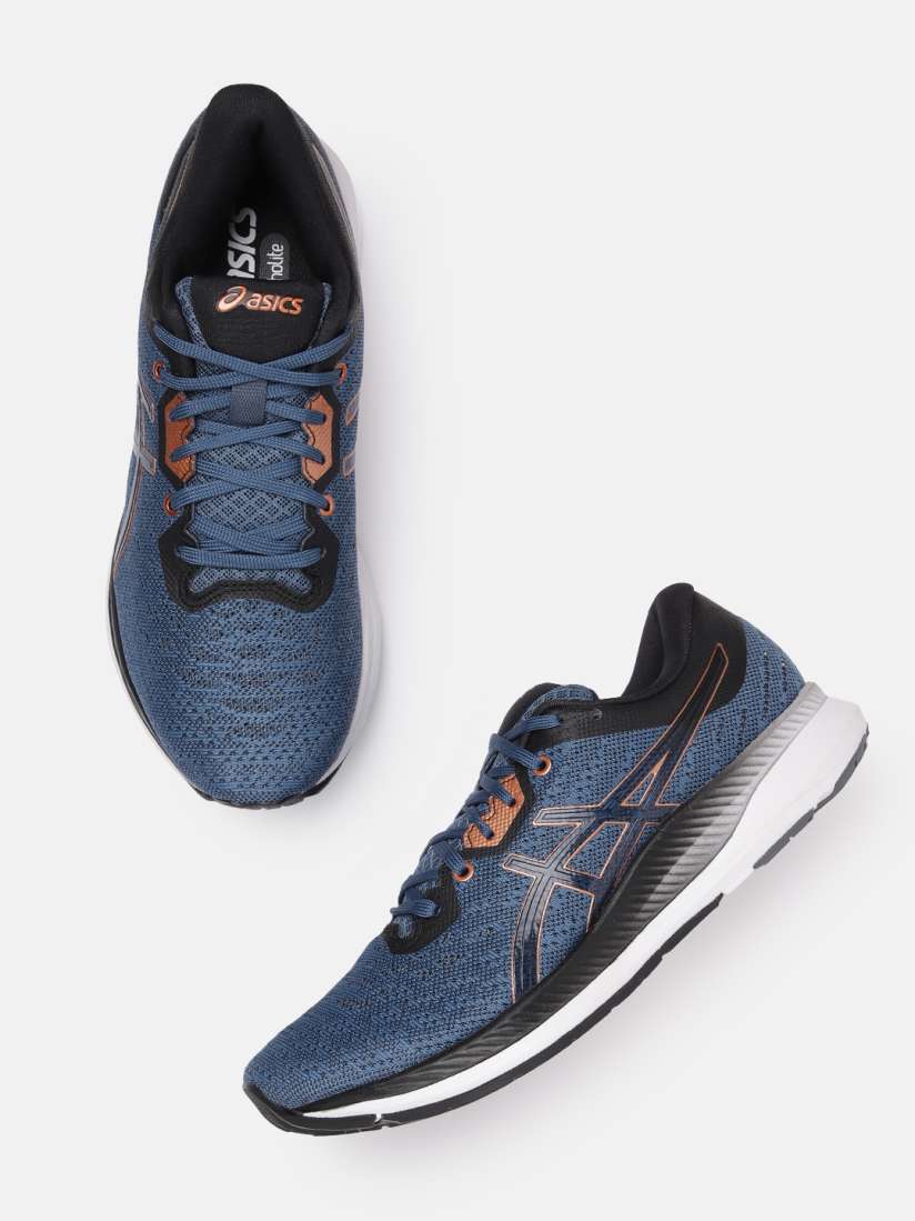 Asics myntra top