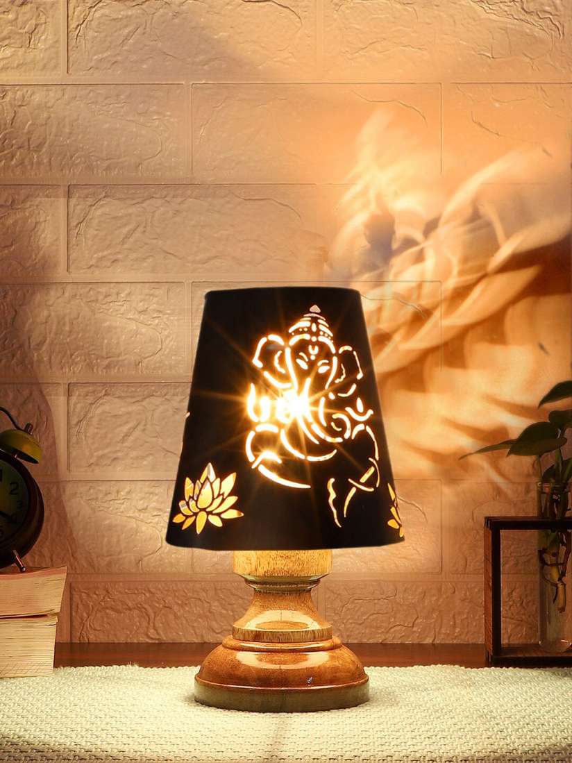 Myntra table lamp sale