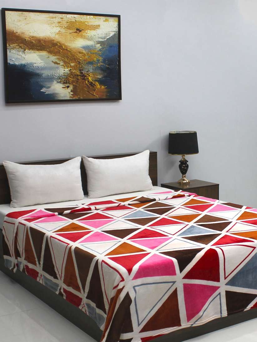 Bombay dyeing double bed blanket 2025