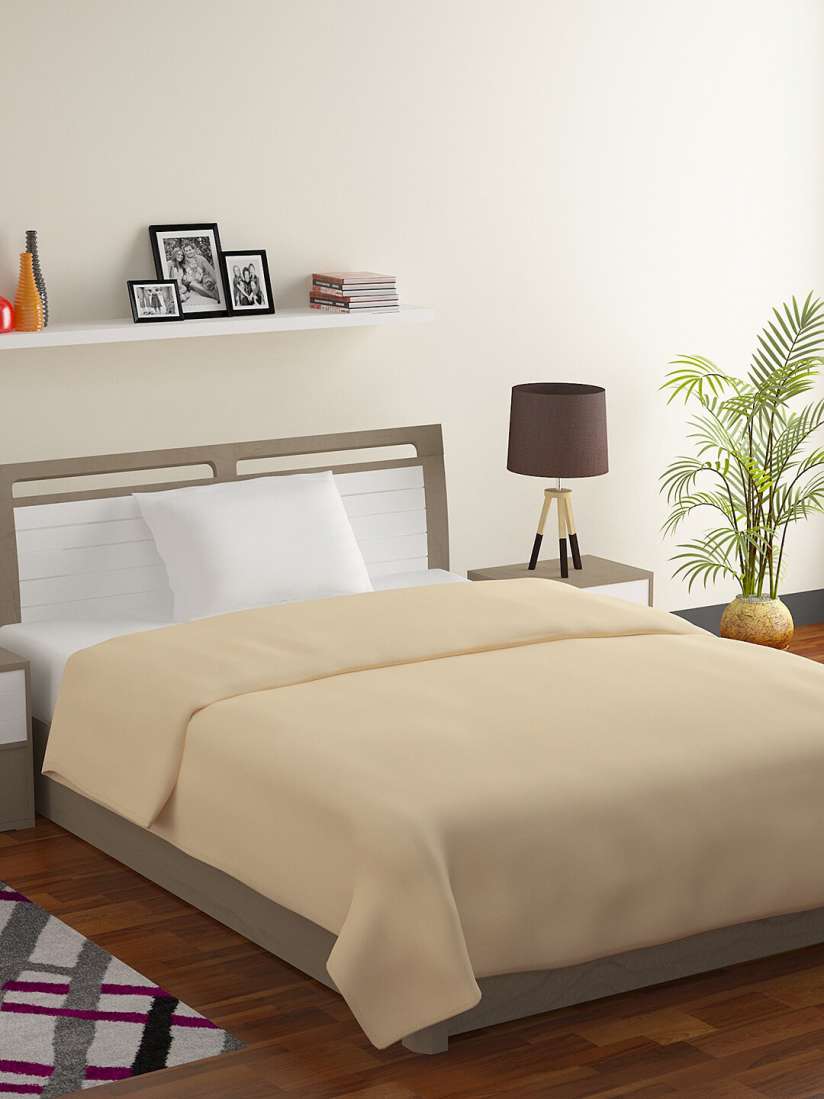 Buy BOMBAY DYEING Daisy Beige AC Room 181 GSM Single Bed Blanket Blankets Quilts and Dohars for Unisex 26842932 Myntra