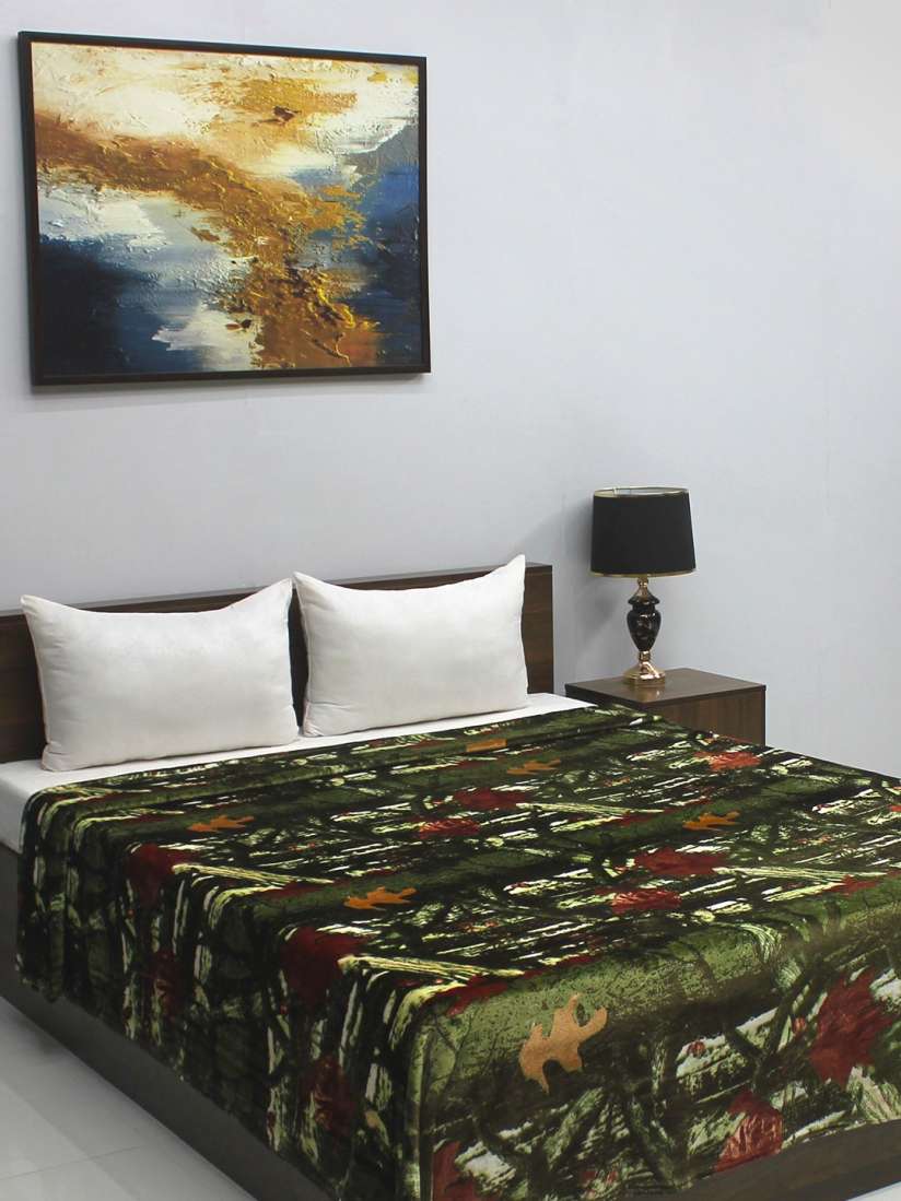 Buy BOMBAY DYEING Fidelis Sea Green White Geometric Mild Winter 284 GSM Double Bed Blanket Blankets Quilts and Dohars for Unisex 26842986 Myntra