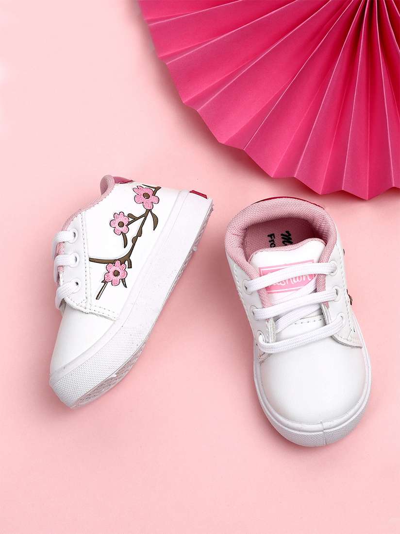 Hotel Kalinga Cutest Non Slip Shoes Ladies Skechers Skechers