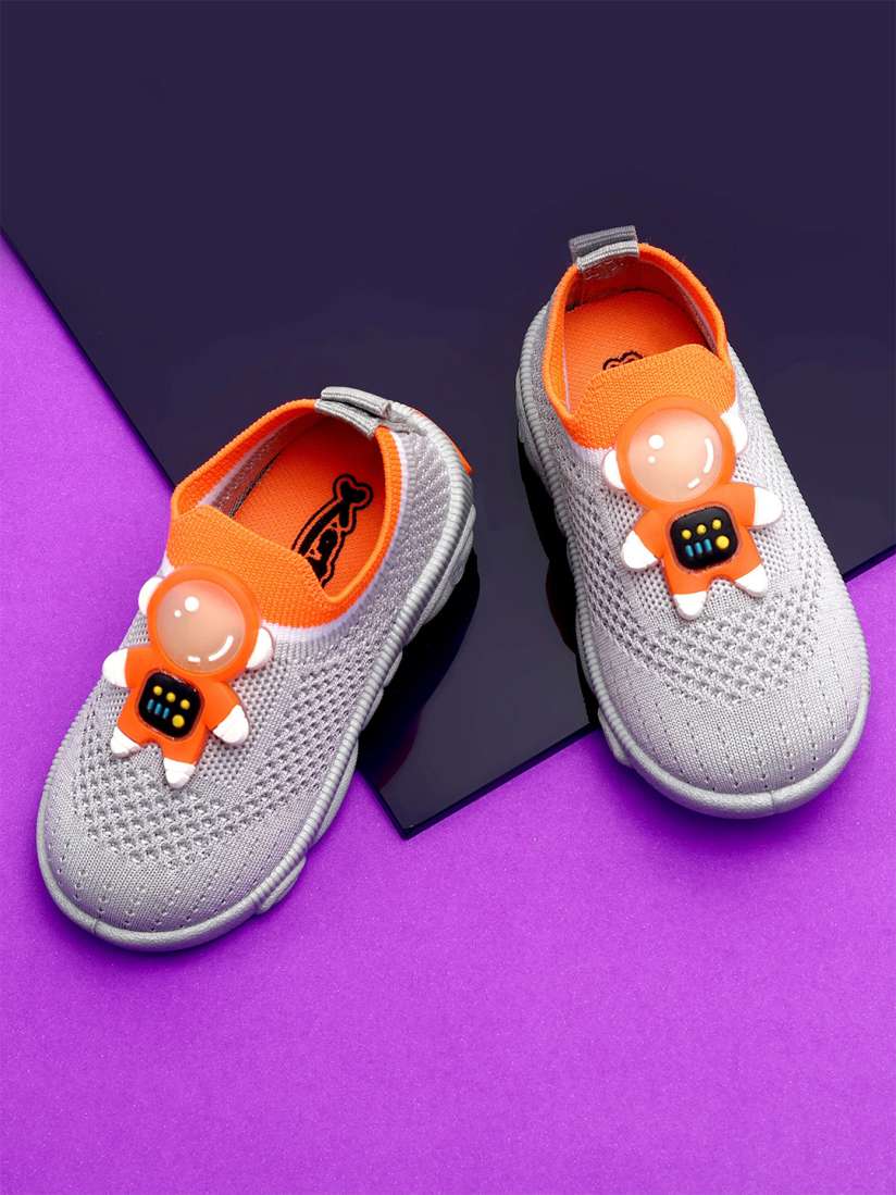Myntra baby shoes shop