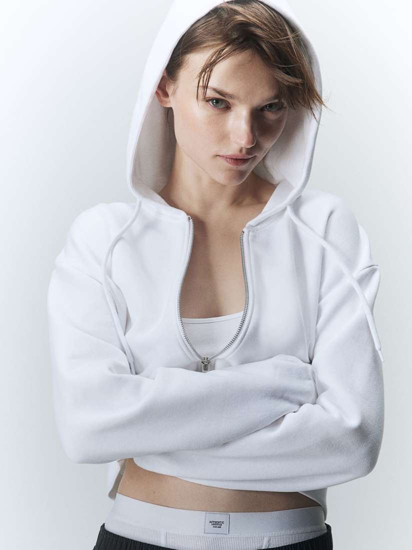 Crop hoodie myntra online