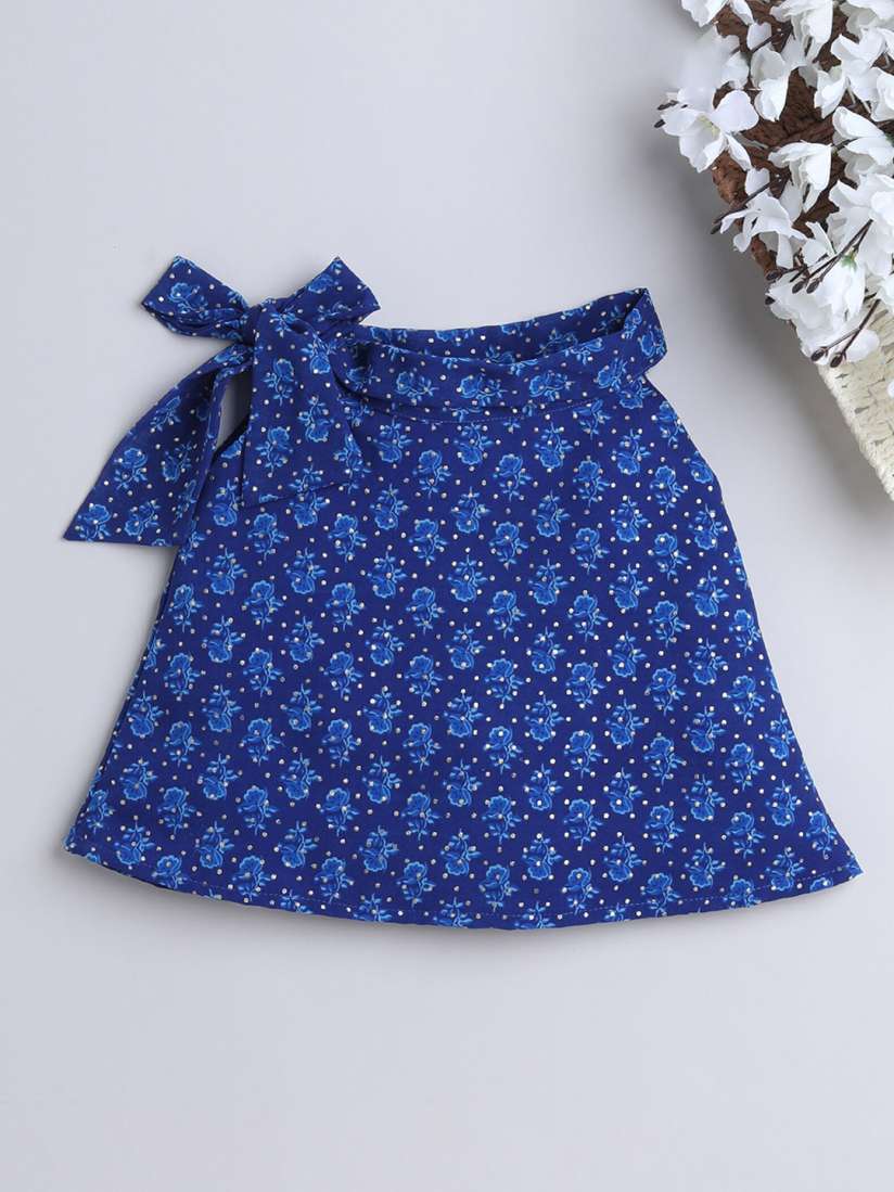 Frocks please store