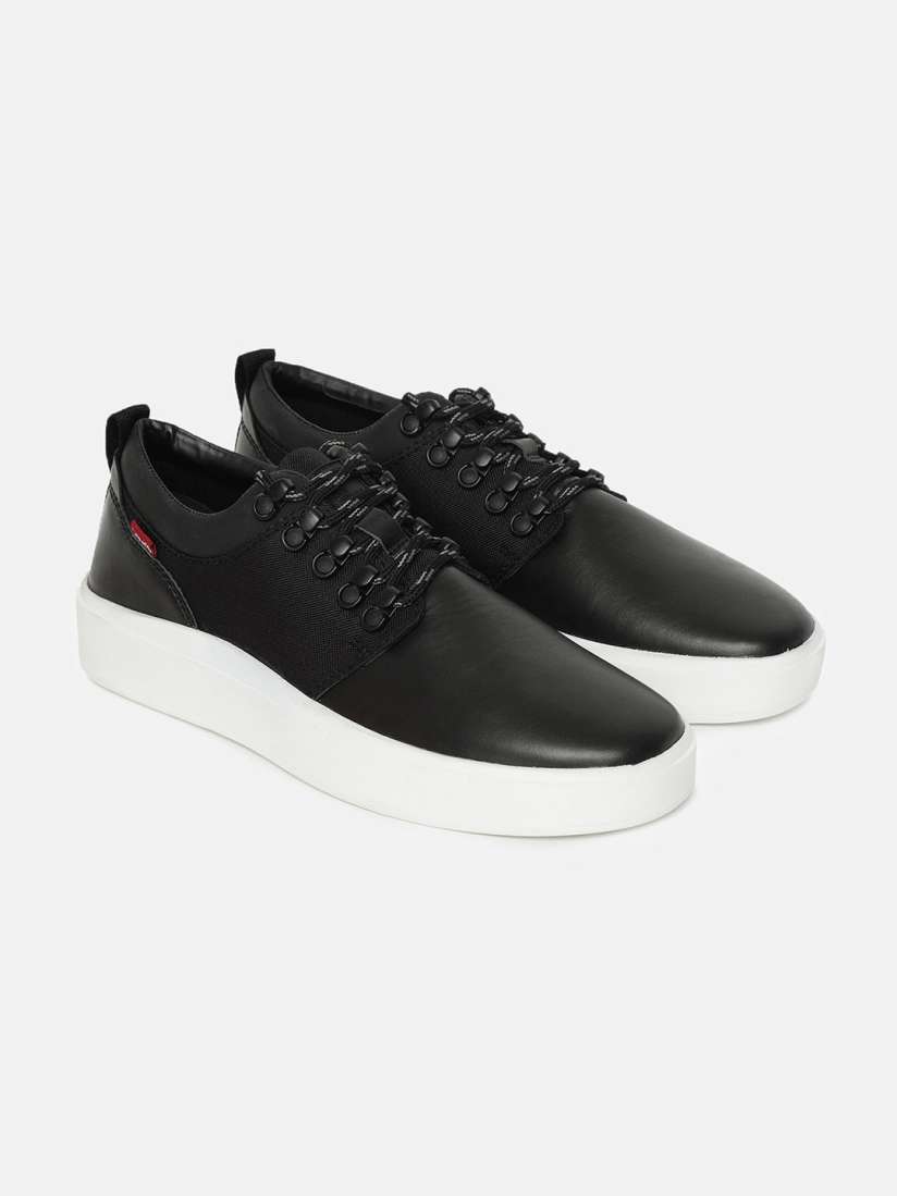 Black leather memory foam shoes 2025