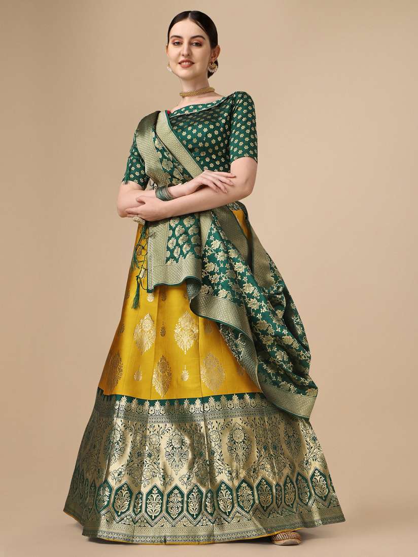 Buy Momina Fashion Banarasi Silk Ready to Wear Lehenga Unstitched Blouse With Dupatta Lehenga Choli for Women 27090984 Myntra