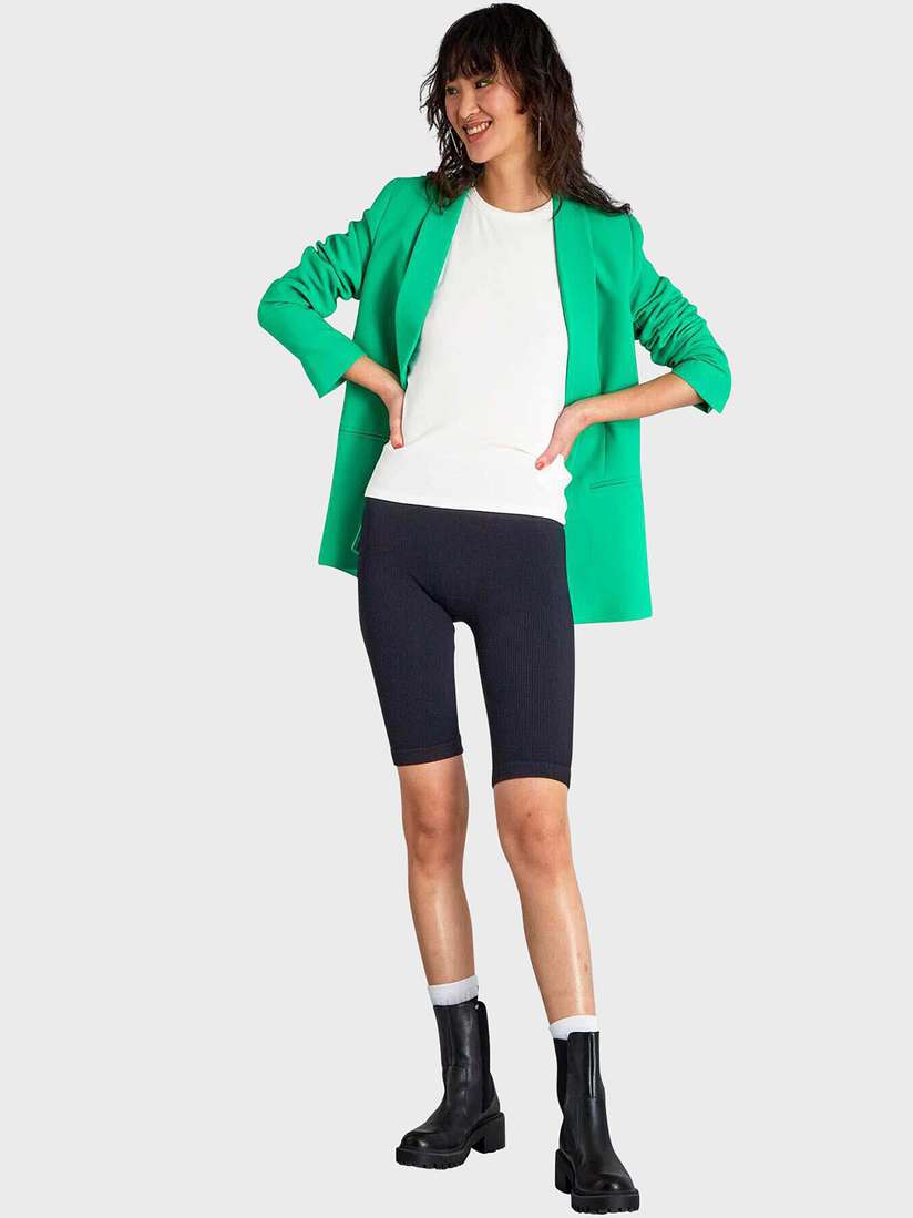 Buy KIABI Women Mid-Rise Sports Shorts Shorts for Women 27135880