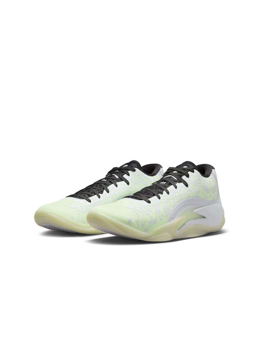 Zion basketball shoes discount