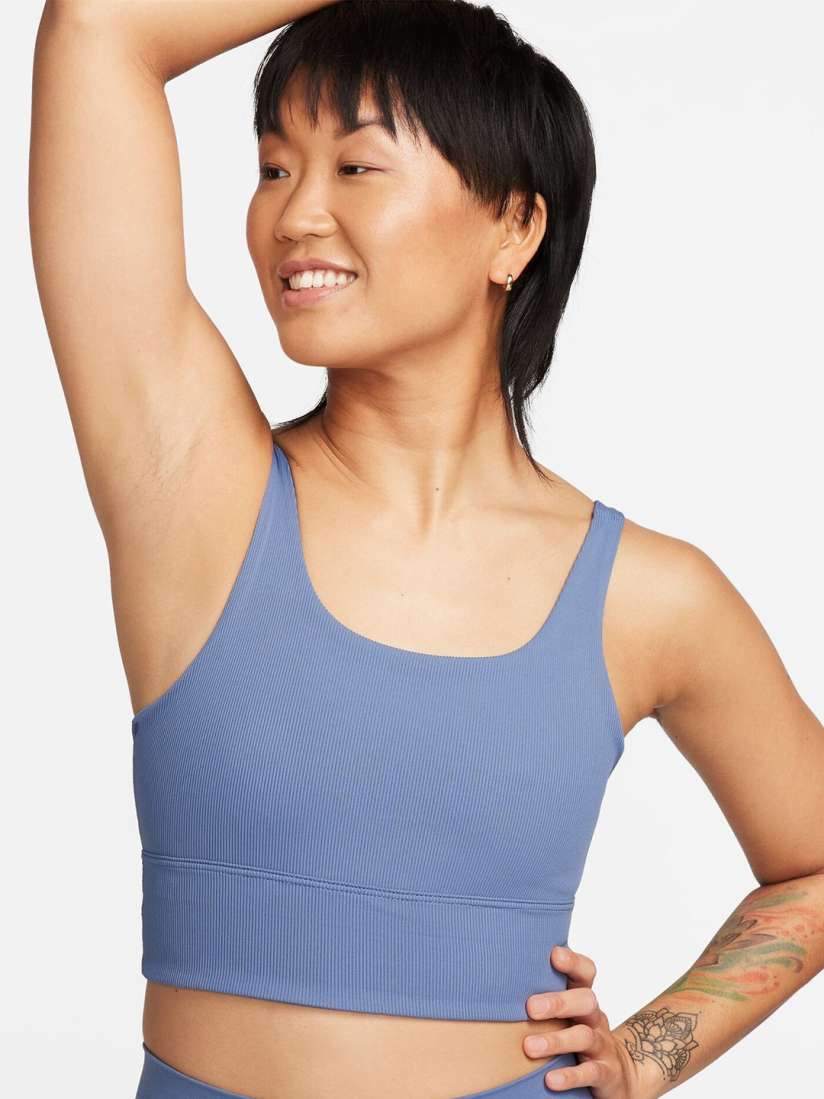 Nike sports bra myntra clearance