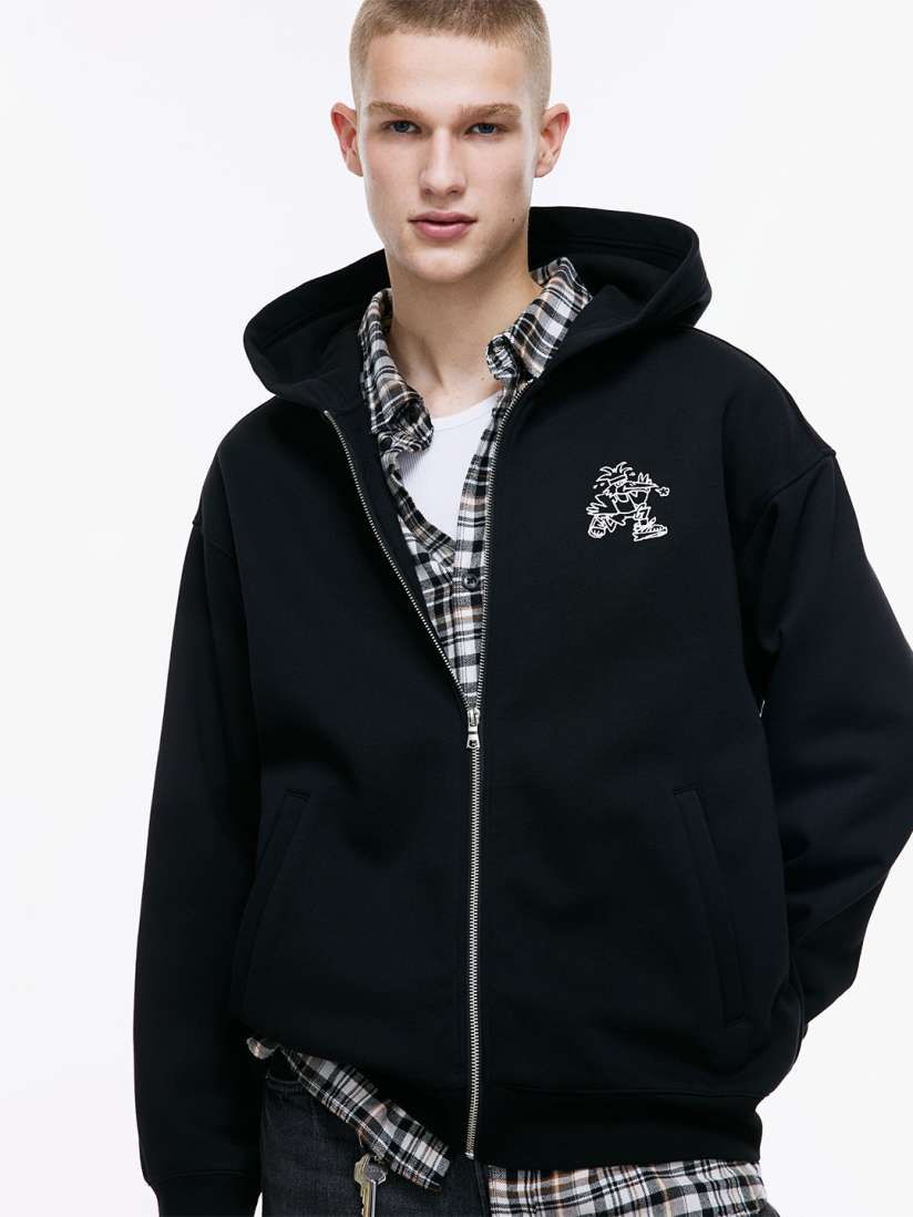 Buy H M Relaxed Fit Zip Through Hoodie Sweatshirts for Men 27297710 Myntra