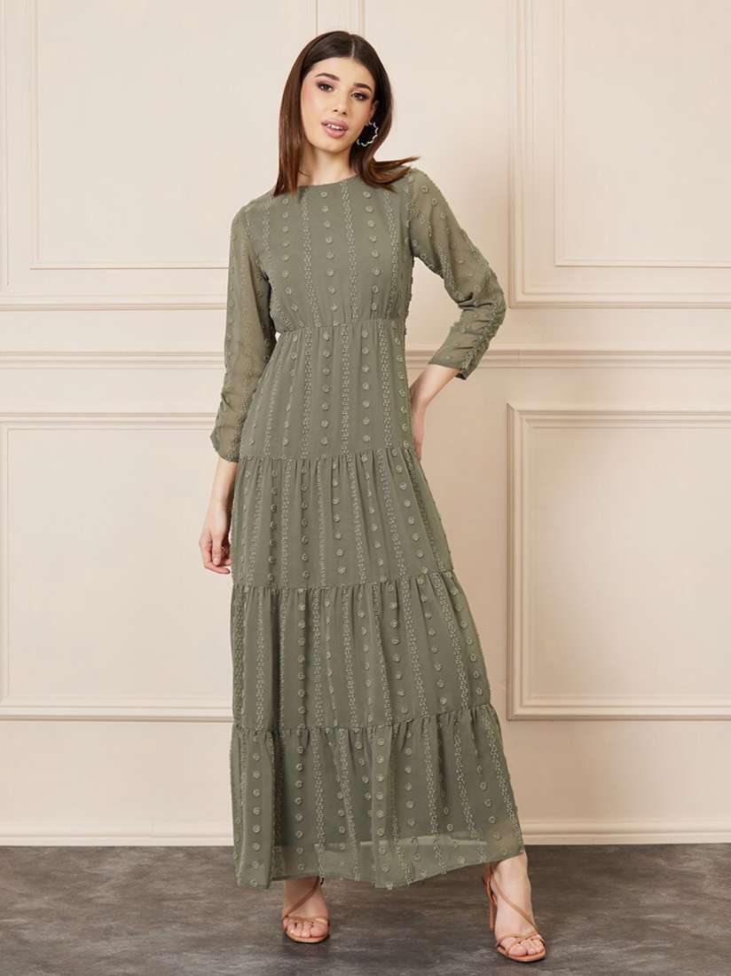 Round neck dress design on sale