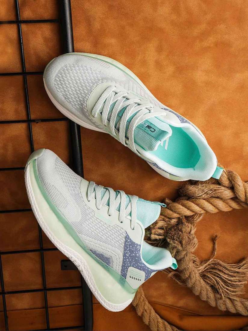 Calcetto sports shoes discount