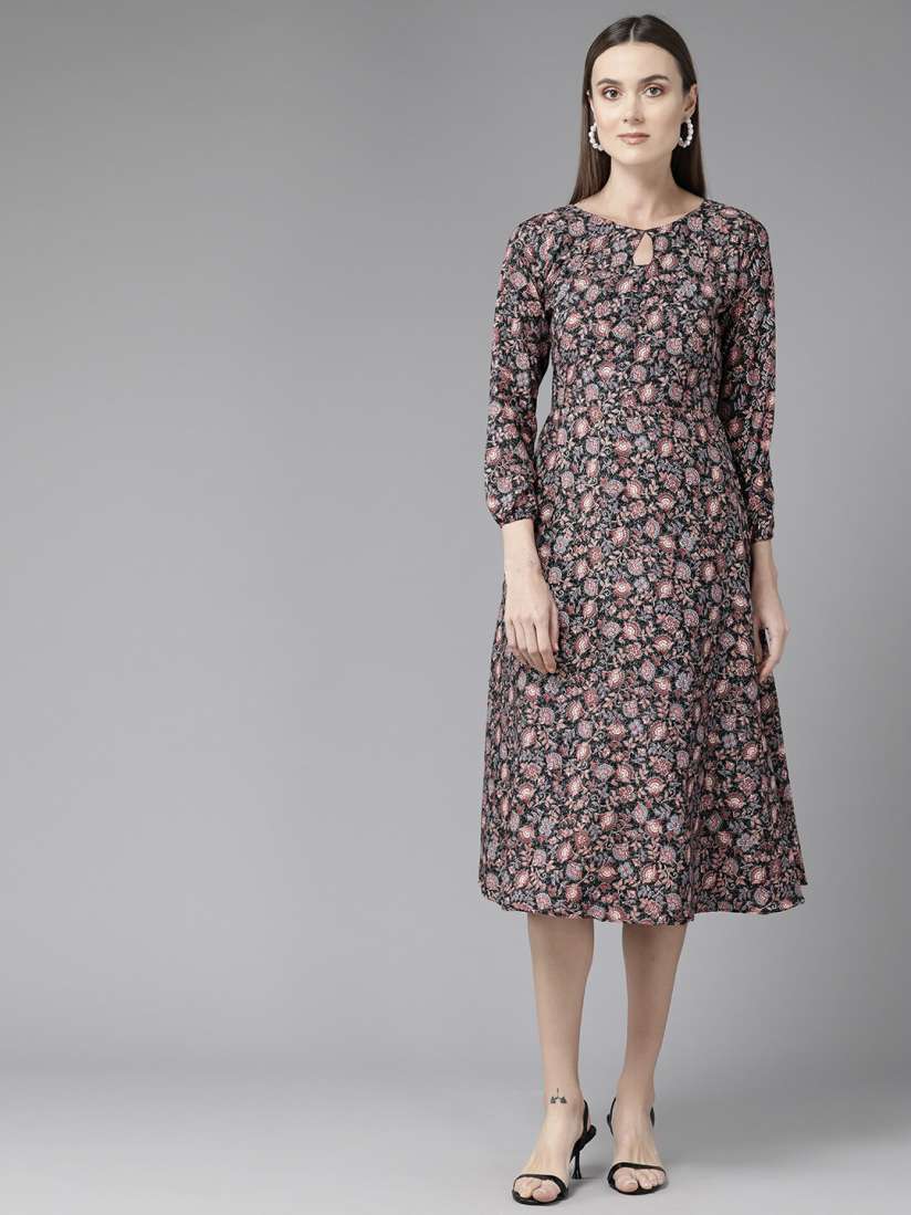 Midi dress on myntra new arrivals