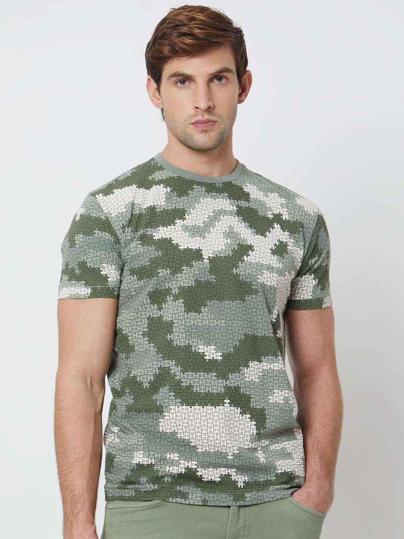 Camouflage t shirt myntra clearance