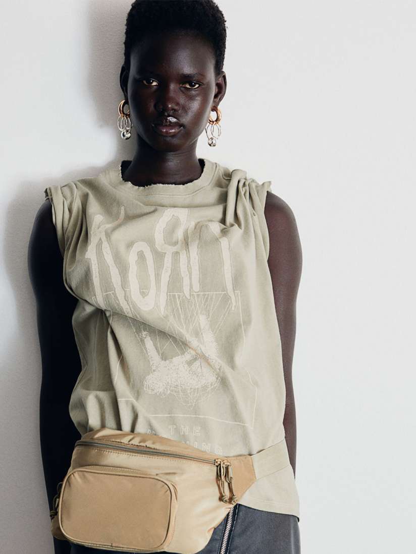 Oversized fanny pack h&m top