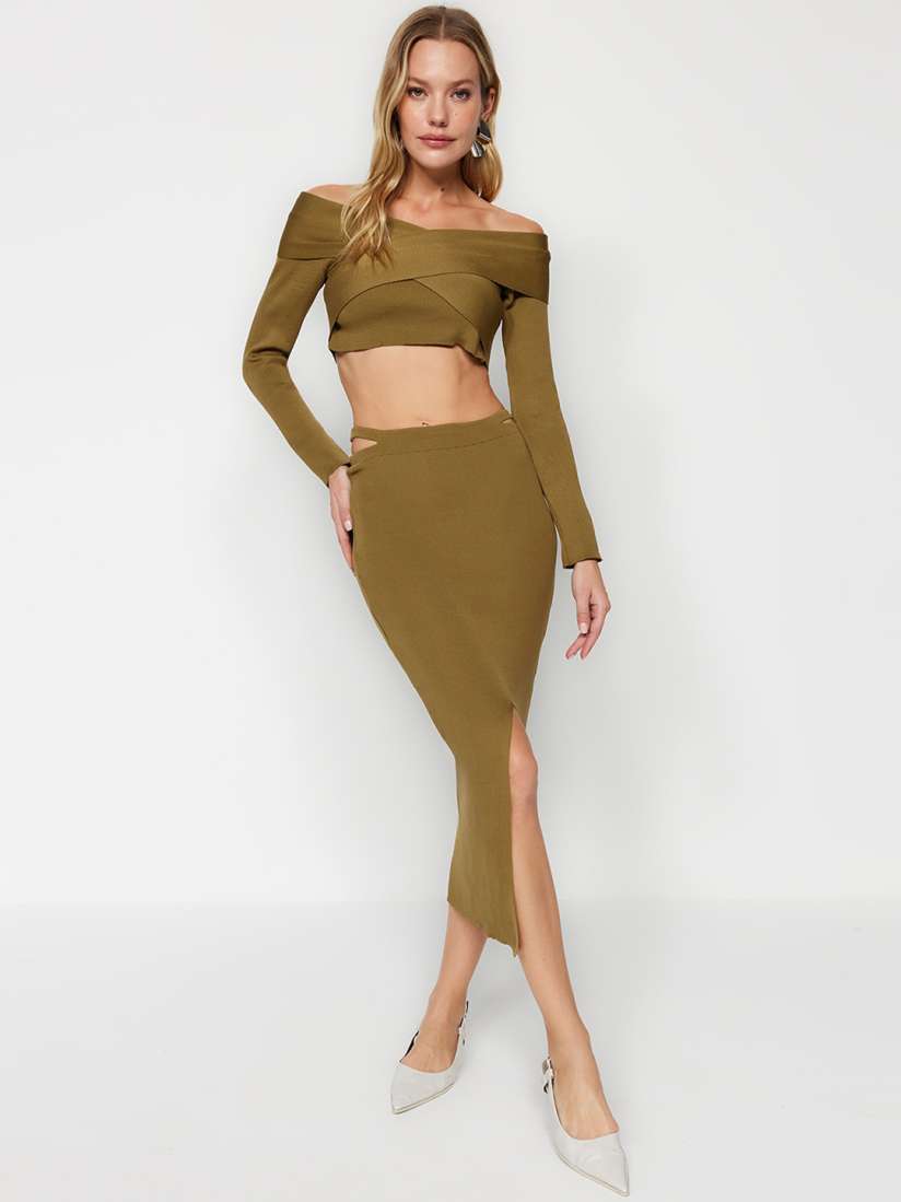 Buy Trendyol Off Shoulder Crop Top With Skirt Co Ords for Women 27470264 Myntra