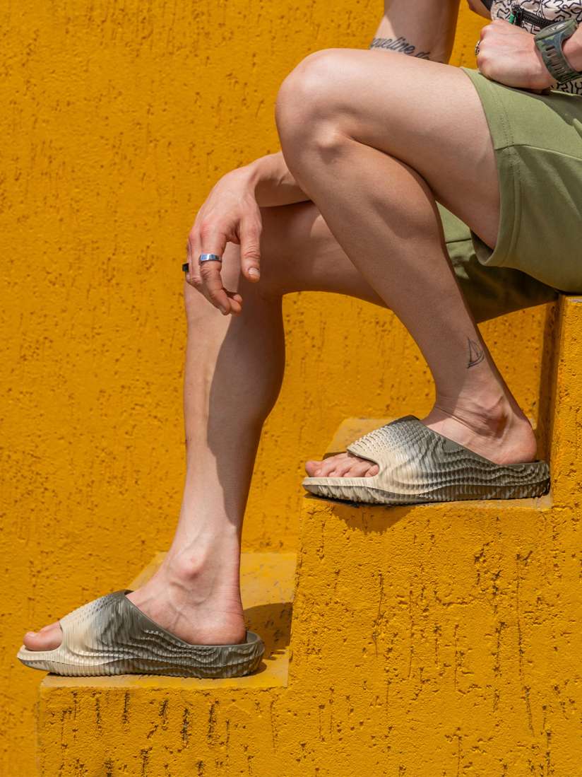 Buy Solethreads Men Alligator Colorblocked Self Design Slides Flip Flops for Men 27507286 Myntra