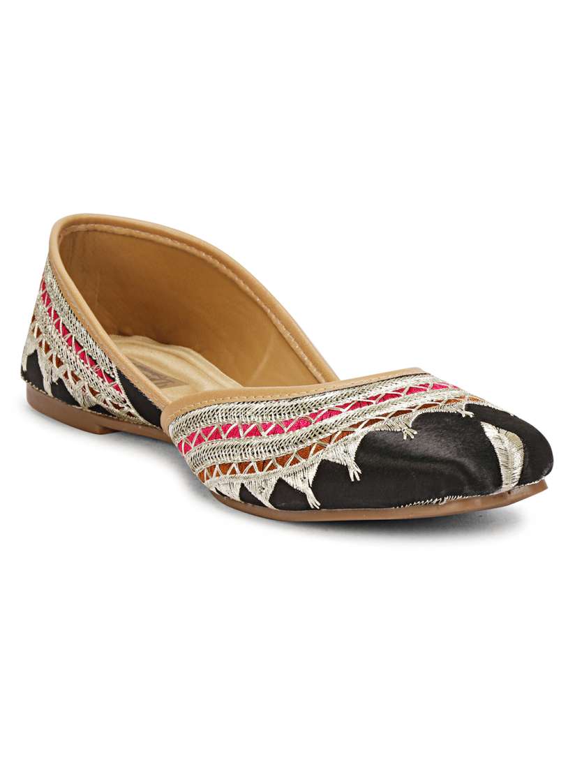 Buy BAESD Embellished Mojaris Flats for Women 27517046 Myntra