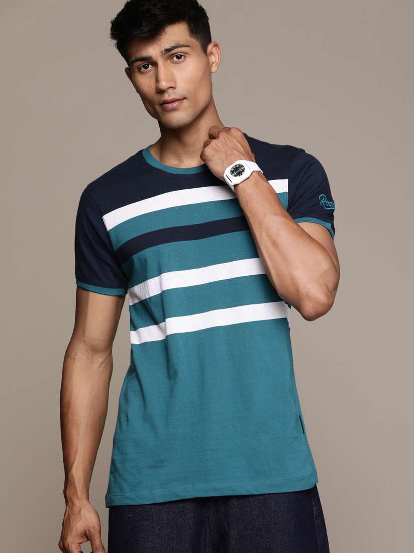 Buy Roadster Men Colourblocked T shirt Tshirts for Men 27542616 Myntra