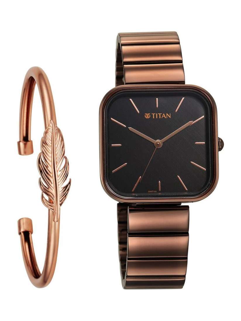 Buy Titan Women Stainless Steel Bracelet Style Straps Analogue Watch 2715QM01F Watches for Women 27585434 Myntra