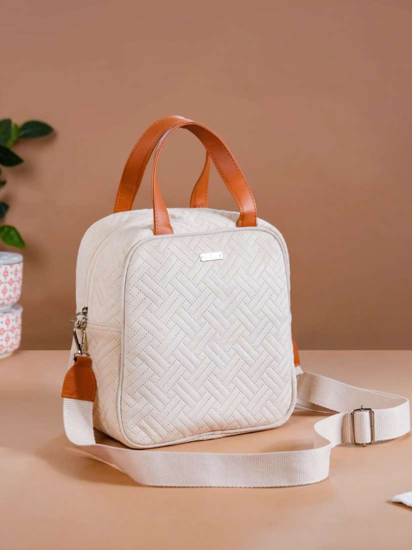 Buy Nestasia Textured Insulated Lunch bags Travel Accessory Travel Accessory for Unisex 27611548 Myntra