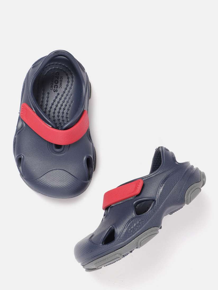 Crocs myntra outlet