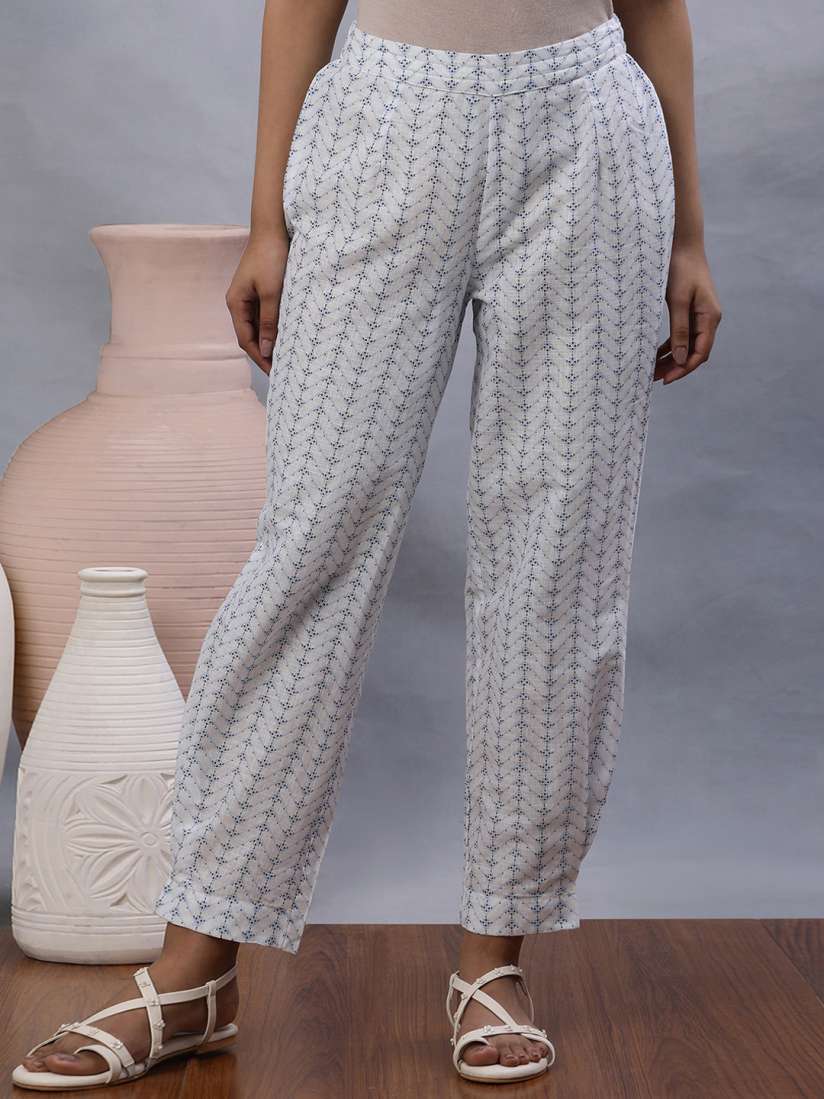 W pants myntra top