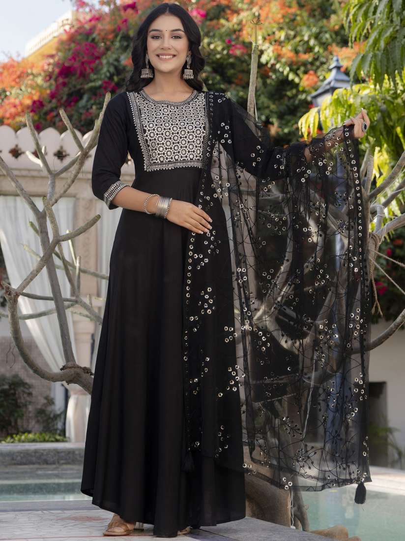 Buy Nayo Black Abstract Embroidered Flared Maxi Dress Dresses for Women 27868438 Myntra