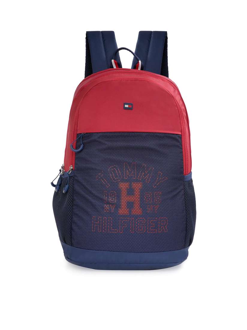 Tommy hilfiger backpack myntra discount