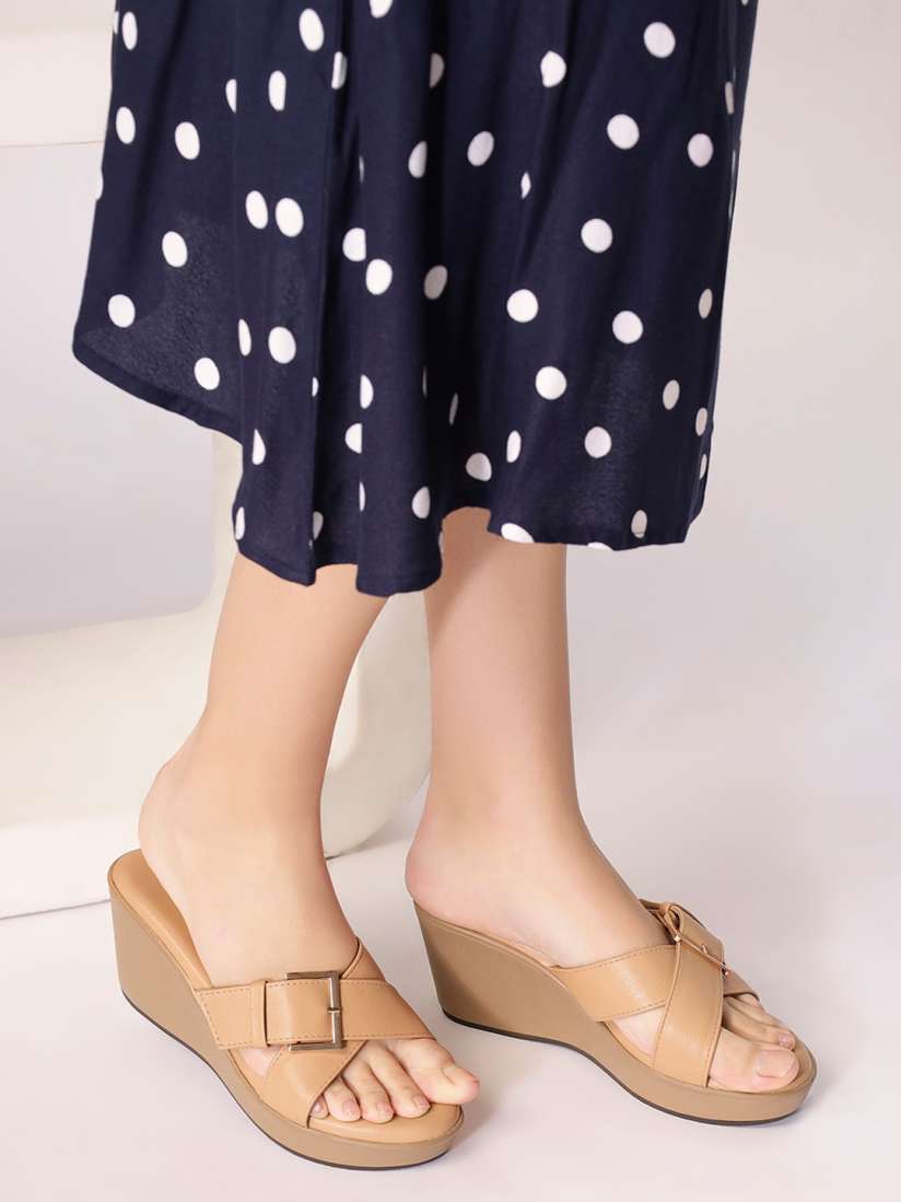Wedges online myntra online