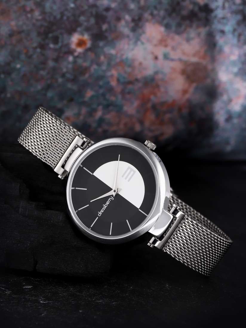 Buy DressBerry Women Bracelet Style Straps Analogue Watch DB 12 01 Watches for Women 27953112 Myntra